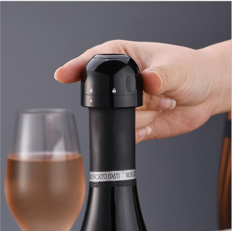 Champagne / Wine Stopper – Vacuum Sealed Bottle Plug – Black