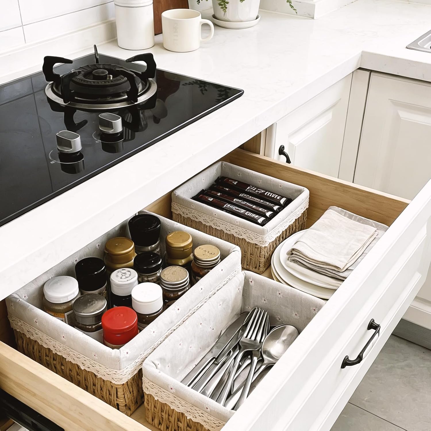 Handwoven Wicker Storage Baskets, Set of 3, with Removable Liner – Ideal for Kitchen Countertops, Bedroom, Bathroom & Shelves